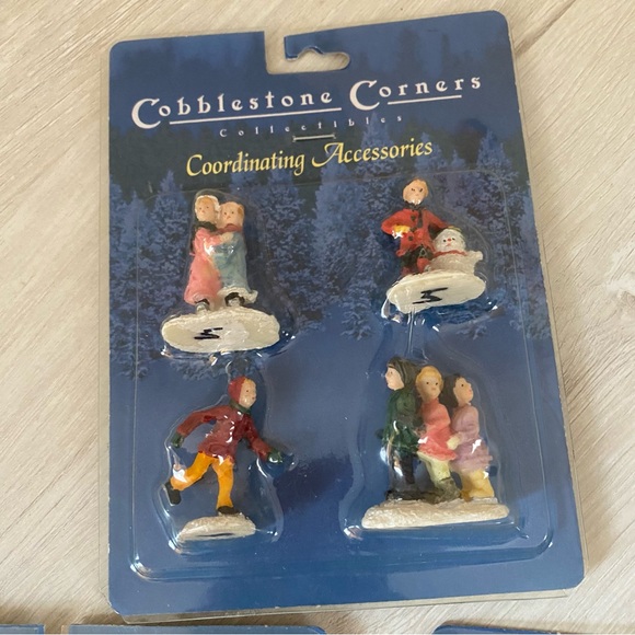 Lot of 3 Cobblestone Corners Accessory Sets – 12-Piece Christmas Village Scene - Picture 2 of 8